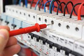 LOW - VOLTAGE SWITCHGEAR AND CONTROLGEAR: ELECTRICAL EMERGENCY STOP DEVICES WITH MECHANICAL LATCHING FUNCTION IS/IEC 60947 : PART 5 : SEC 5 : 2016